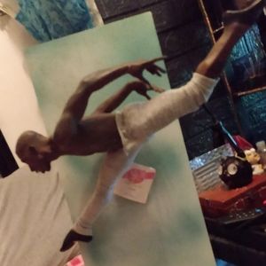 Alvin and Ailey dancing sculpture doll.. $300 cash app or Willing to do trades..